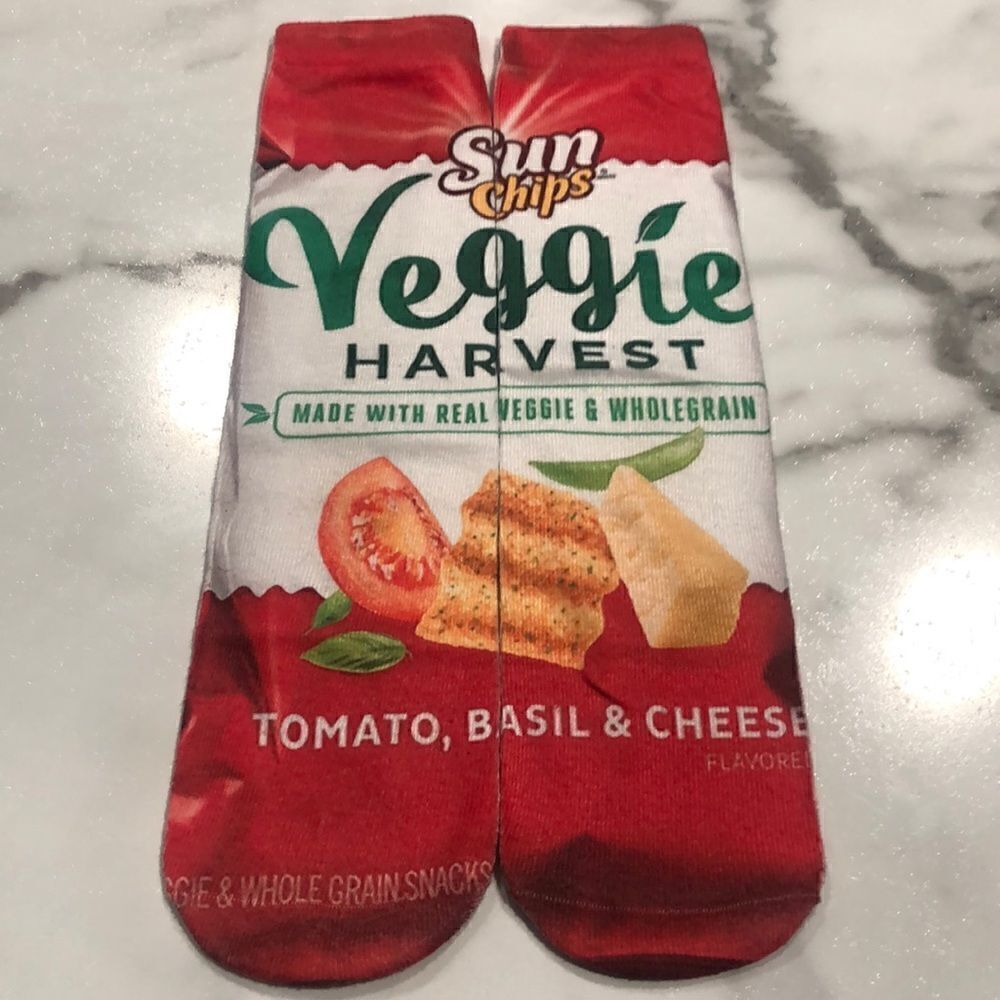 NWOT Sun Chips Veggie Harvest Graphic socks